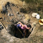 Jeff Wall, The Well, 1989, transparency in lightbox, 229 x 179 cm. Courtesy of the artist.