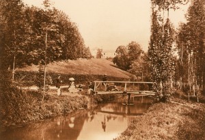 NSLocke_1_Baldus_footbridge_scan_1024p copy