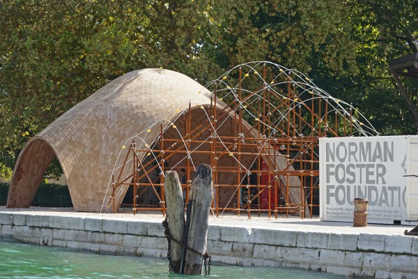 Norman Foster Foundation; Future Africa EPFL; Ochsendorf, Dejong & Block; Philippe Block Research Group, ETH Zürich Droneport Venice Architecture Biennale, 2016 Image Jean-Pierre Dalbéra 